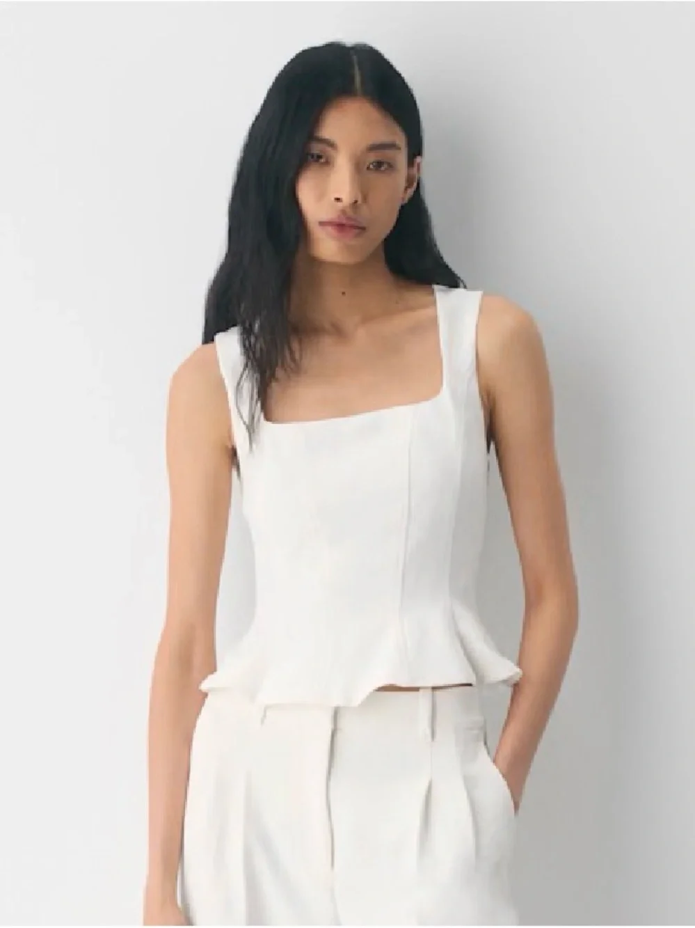 Aritzia Rhodora White Linen Bustier Top - Picture 2 of 6